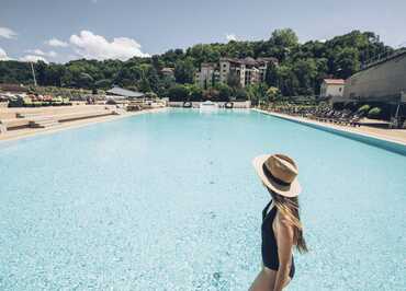 Piscine olympique Hôtel Lyon Métropole