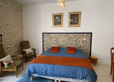 Château de Chatenay - chambre meublée 2 personnes + lit appoint