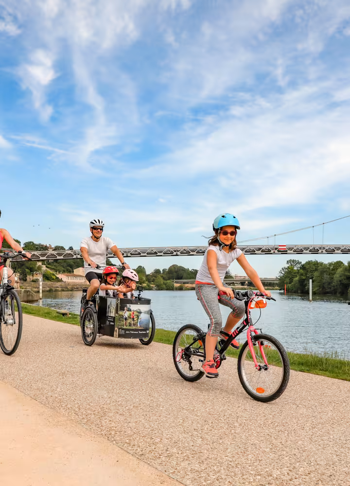 Balade à vélo sur La Voie Bleue