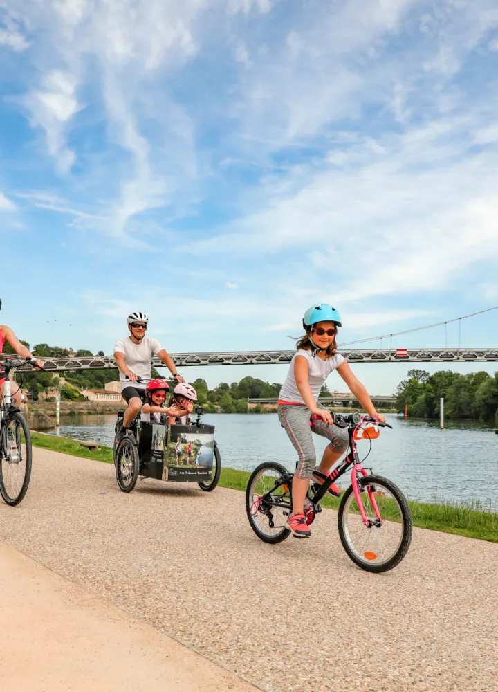 Balade à vélo sur La Voie Bleue